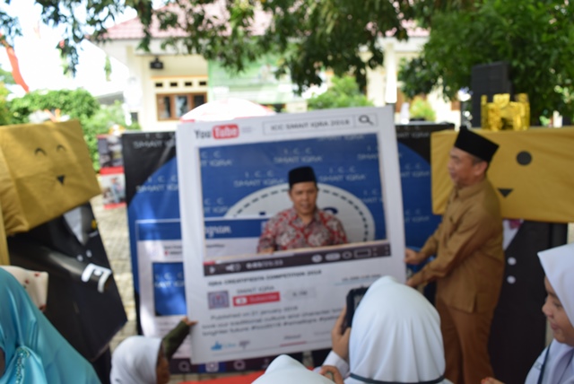 SMAIT IQRA Gelar ICC dan Launching Buku