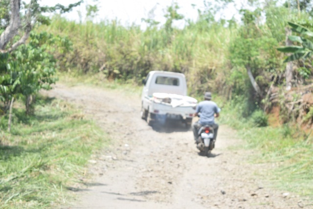 Jalan Seberang Musi Semakin Hancur