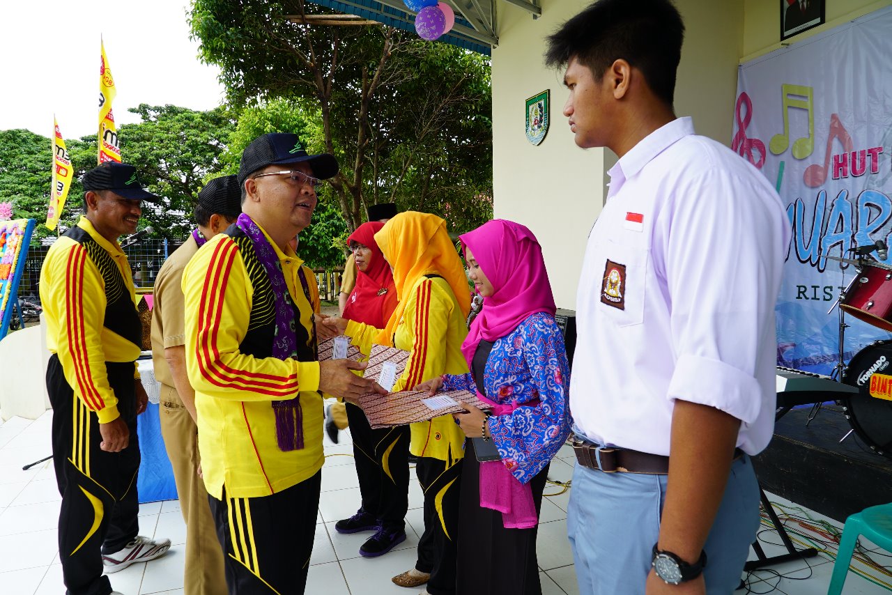 Sekolah Pinggiran Harus Berprestasi