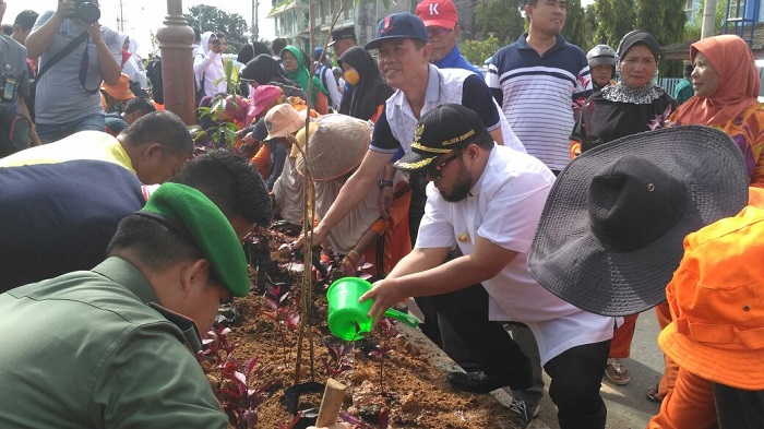 Baru Selesai Akhir Tahun Lalu, Walikota Datangi Jalan Kapuas