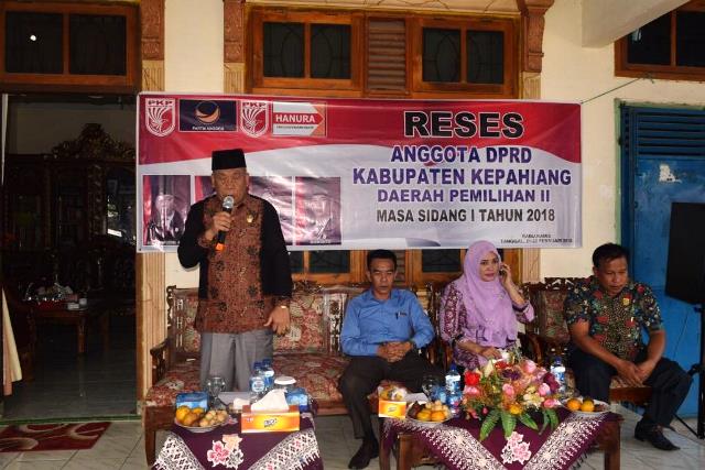 Warga Keluhkan Sampah, Pejabat DLH Tak Nongol