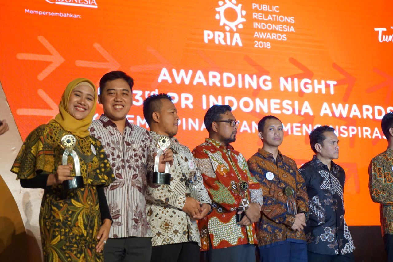 Semen Padang Raih Silver Pada Ajang PR Indonesian Awards 2018