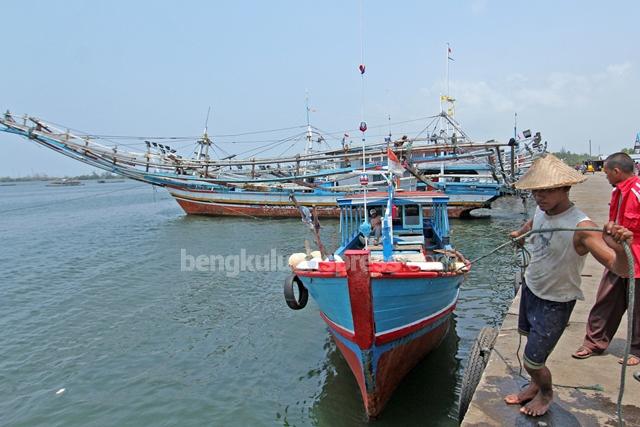 Nelayan Tolak Jaring Mellenium, Ukuran Dinilai Terlalu Besar