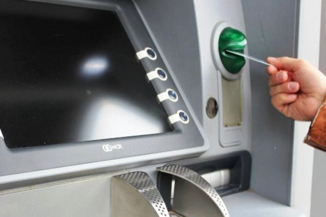 9 Langkah Cegah Skimming ATM