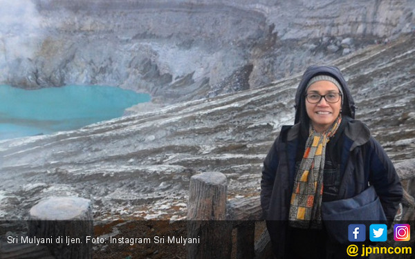 Nge-vlog di Ijen, Sri Mulyani: Pemandangannya Spektakuler