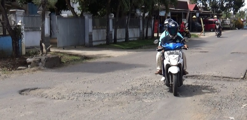 Jalan Zainul Arifin  Segera Diperbaiki