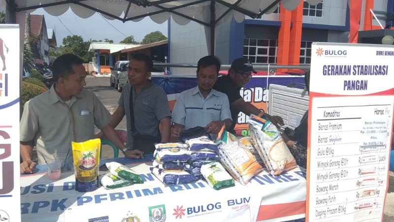 Stabilisasi Pangan Jelang Ramadhan, Bulog Bengkulu Gelar Pasar Murah