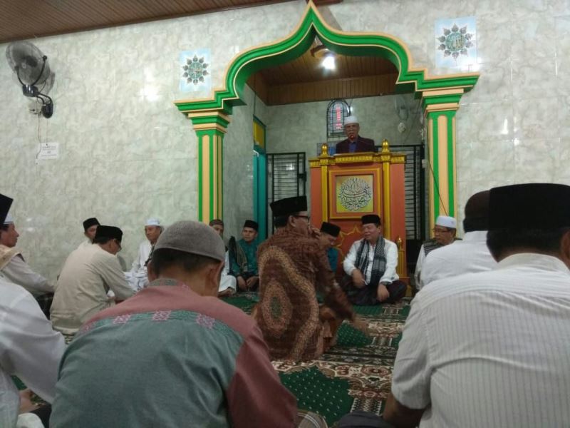 Kunjungi 31 Masjid