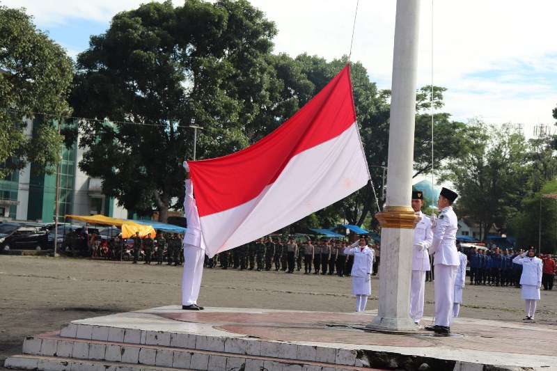 Selain Kirab Merah Putih Akan Pecahkan MURI, HUT RI Ke 73 Pemprov Bengkulu Adakan Lomba Panjat Pinang