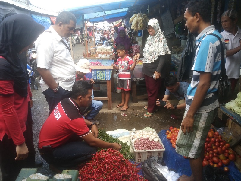 Harga Cabai dan Telor Naik