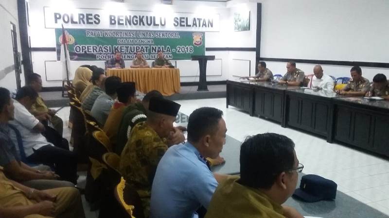 TNI-POLRI Amankan Idul Fitri