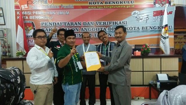 PKB, Pendaftar Perdana Diterima KPU Kota Bengkulu