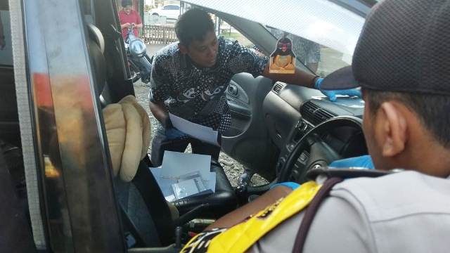 Warga Kota Bengkulu jadi Korban Pencurian Pecah Kaca Mobil