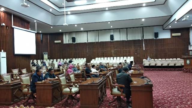 Diskors Hingga Malam, Paripurna DPRD Provinsi Bengkulu Tak Kunjung Kuorum