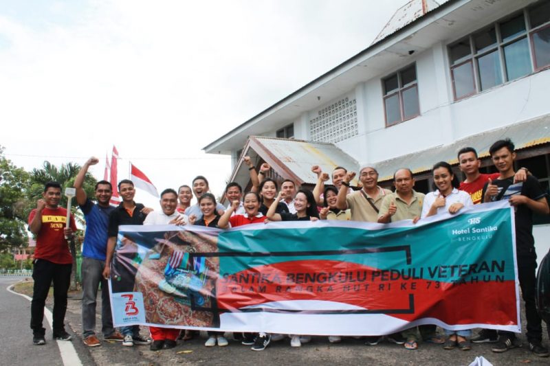 Hotel Santika Bengkulu Peduli Veteran