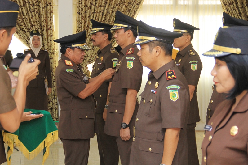 Kajati: Tuntaskan Kasus  Korupsi yang Menunggak