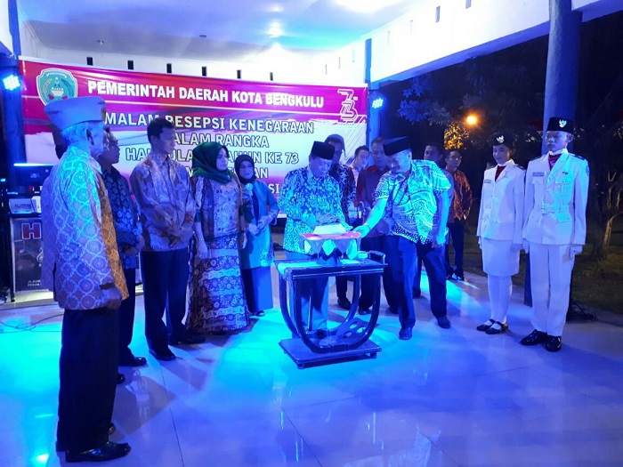 Pemkot Bengkulu Gelar Malam Syukuran HUT RI