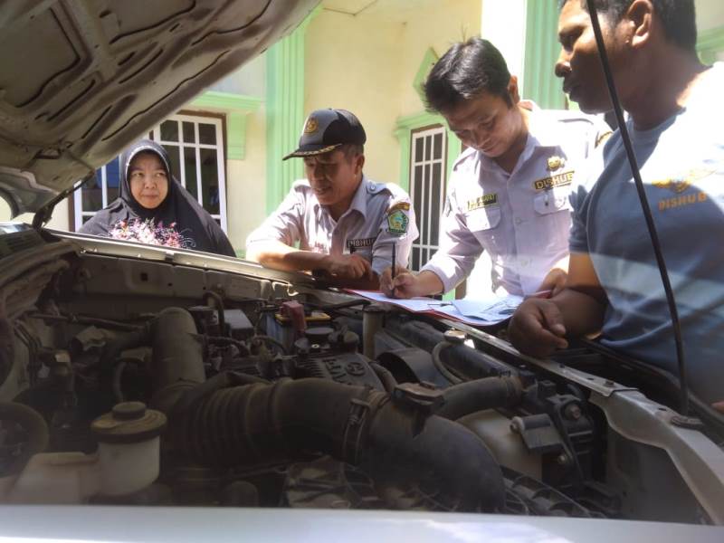 Mobil Kemdes PDTT Tak Bayar Pajak