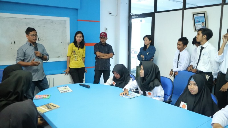 Mahasiswa Komunikasi Unib Kunjungi Bengkulu Ekspress