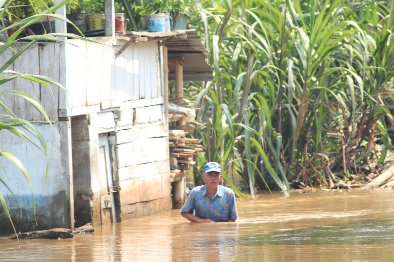 Sungai Air Duku Meluap