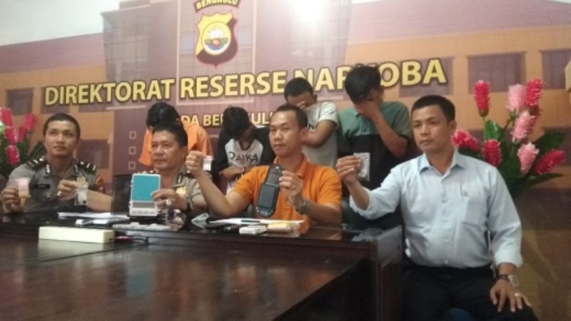 Kurang dari 1×24 Jam, Ditresnarkoba Polda Bengkulu Bekuk 4 Pengedar Narkoba