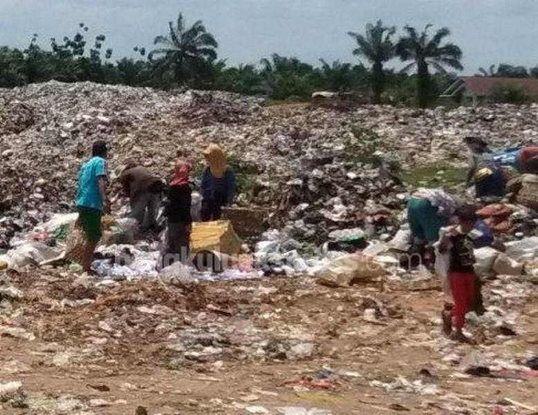 Sarana Minim, Sampah Menggunung