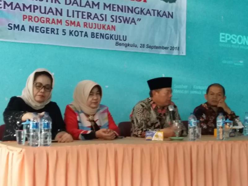 SMAN 5 Ajarkan Literasi Jurnalistik