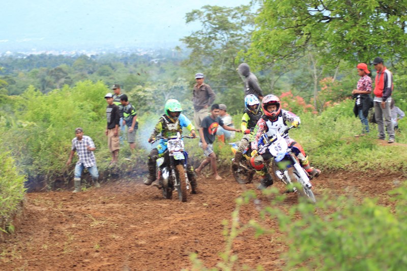 62 Crosser Unjuk Kemampuan