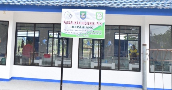 ASN Diajak Belanja Ikan di PIH