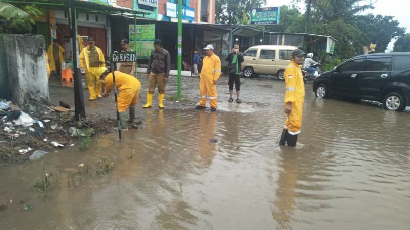 Banjir, PUPR Gali Siring Darurat