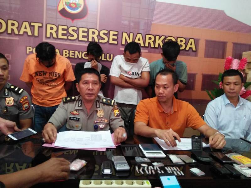 Empat Tersangka Narkoba Lintas Provinsi Dibekuk