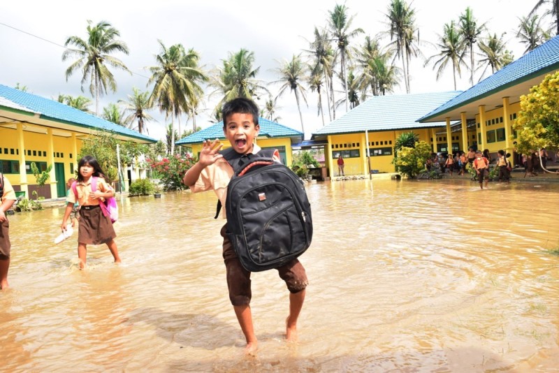 Banjir, Akivitas  Belajar Terganggu