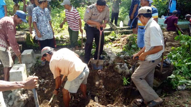 41 Makam Dipindah