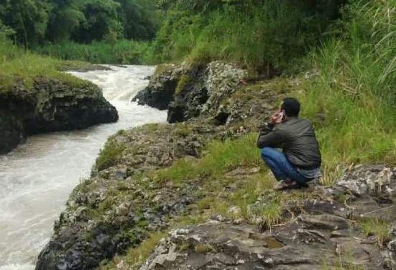 Korban Berpamitan Pergi Jauh