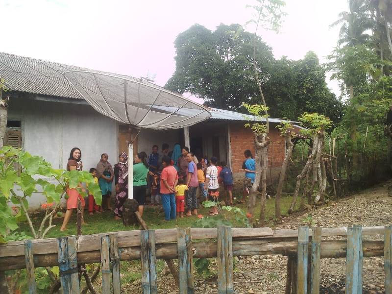 Kompor Meledak, Rumah Nyaris Hangus