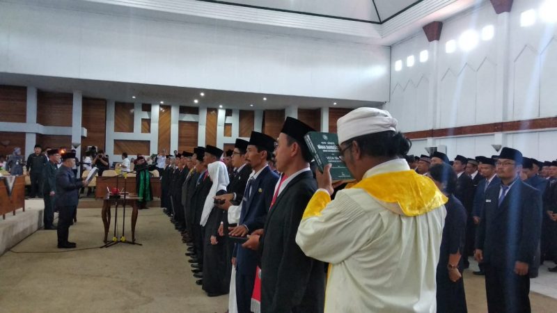 184 Kepsek SMA/SMK/SLB se-Provinsi Bengkulu Dilantik