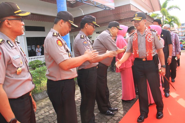 Catat Sejarah,  Putra Daerah  Jabat Kapolda