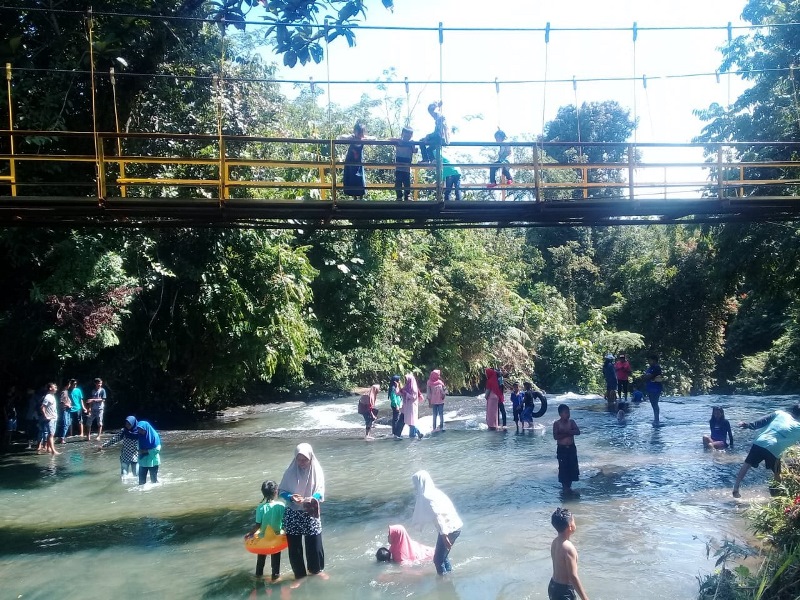 Objek Wisata Diklaim, Kades Balam Berang