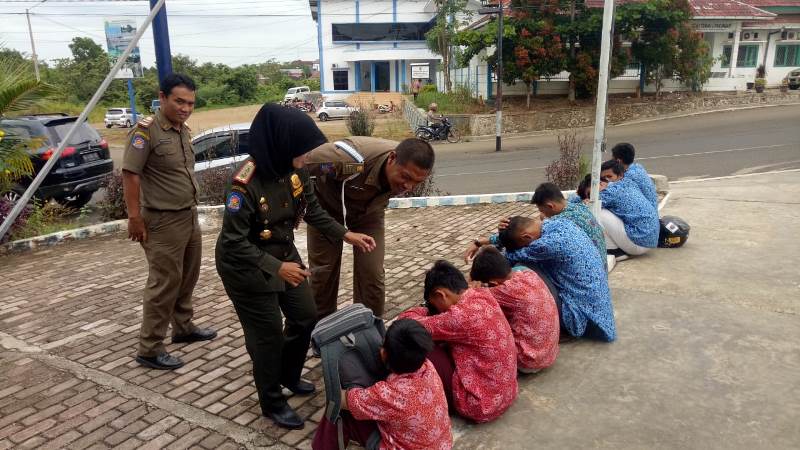 Bolos, Pelajar Terjaring Razia