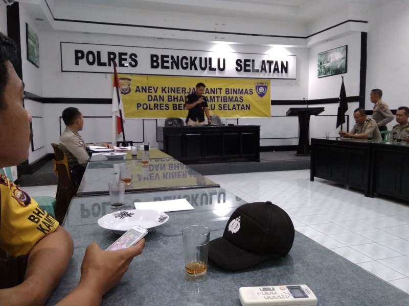 Bhabinkamtibmas Sosialisasi Pemilu Sejuk