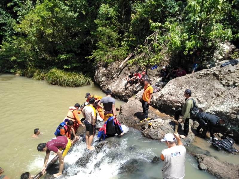 Tenggelam, Warga Cilacap Belum Ditemukan