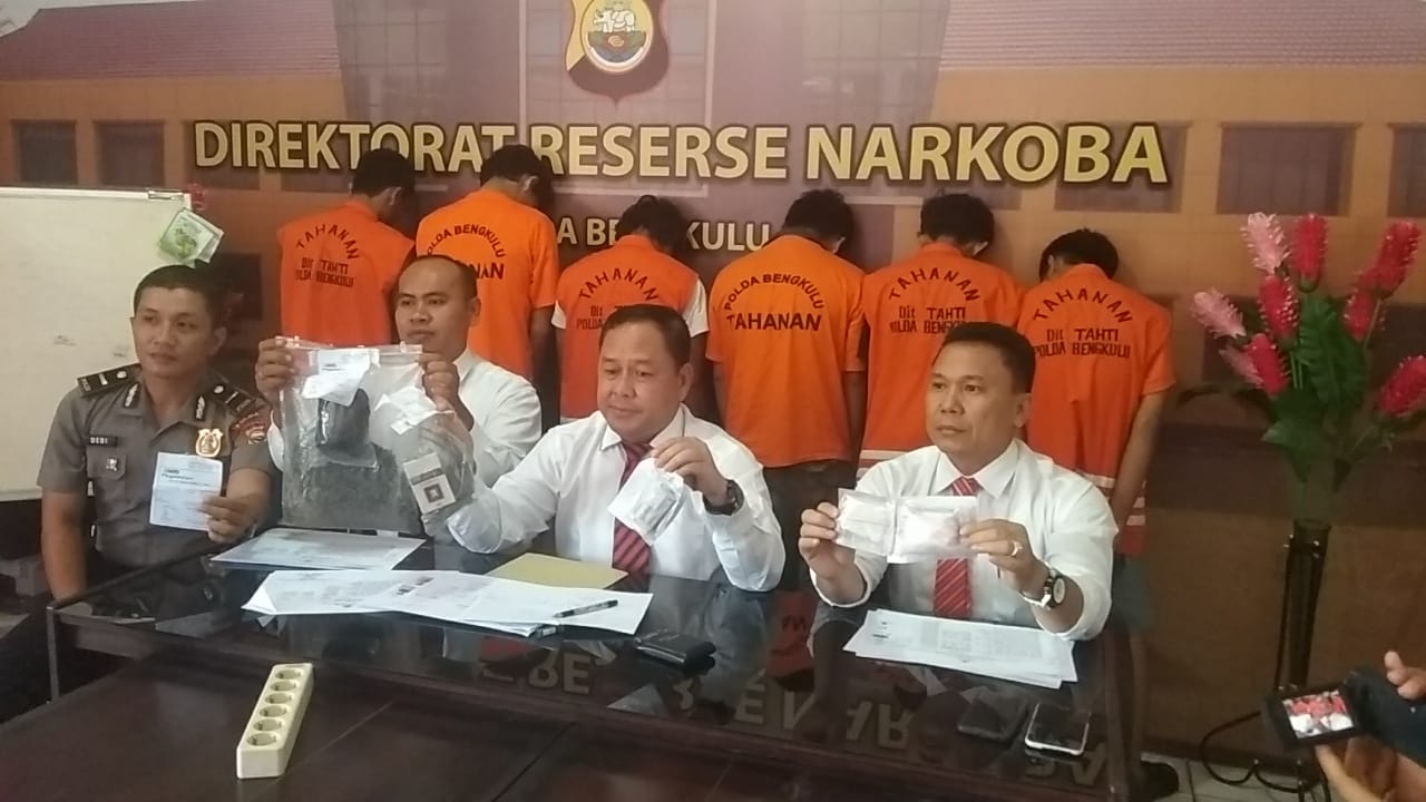 Polda Bengkulu Bekuk 4 Tersangka Pengedar Ganja