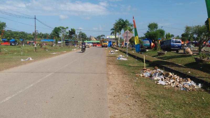 Butuh Waktu 3 Hari Bersihkan Sampah