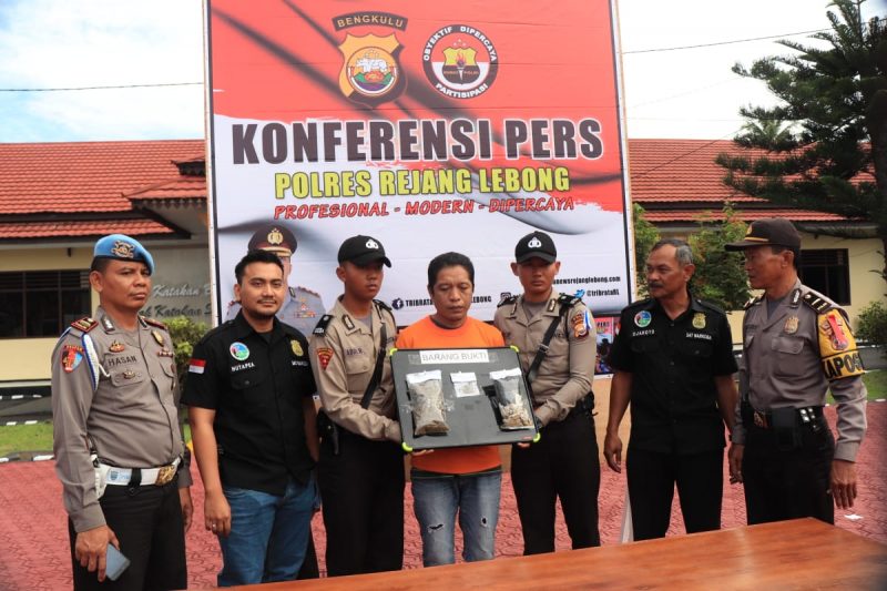 Polres Rejang Lebong Amankan Pengedar Ganja