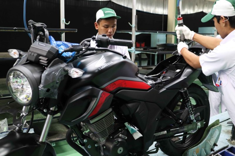 Wajah Baru New Honda CB150 Verza Semakin Macho
