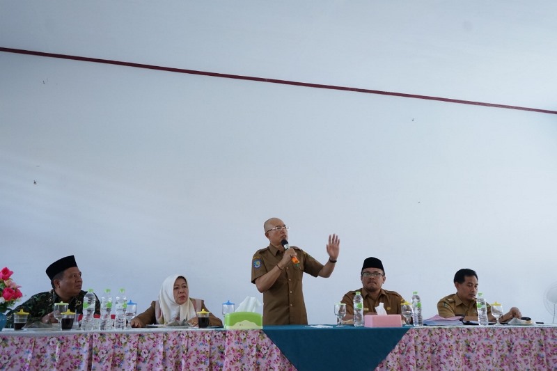 Bantuan Operasi Sekolah dan BOSDA Harus Tepat Sasaran