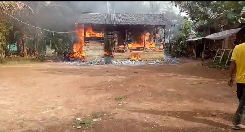 Rumah Ludes Dilalap Sijago Merah