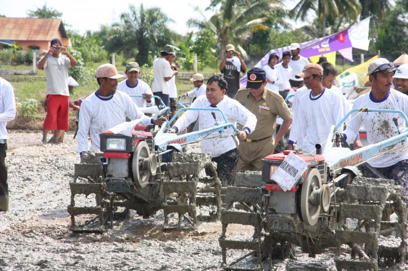 Sultan: Saya Konsisten Perjuangkan Handtraktor