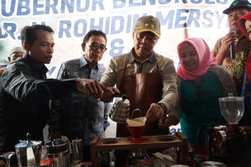 Gubernur Bengkulu “Ngopi Bareng” di Kepahiang