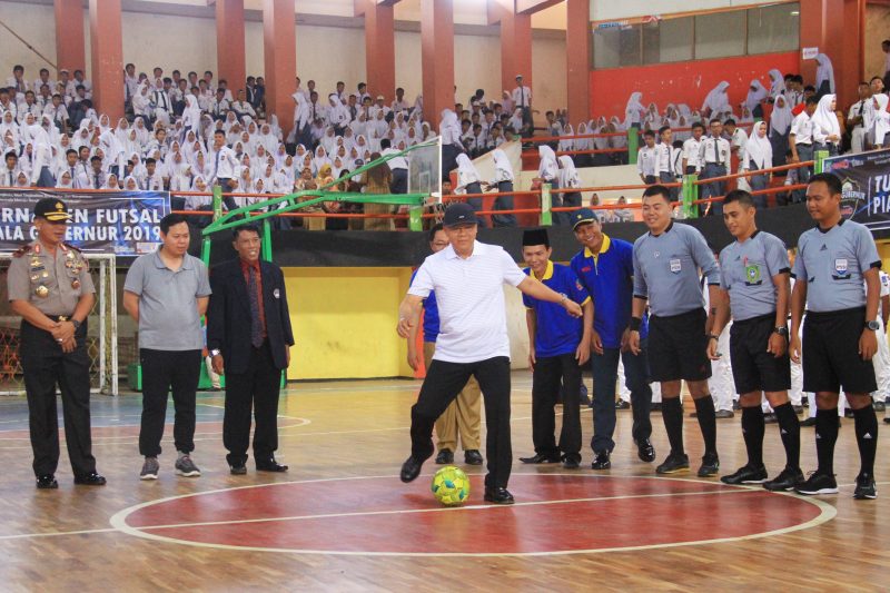 42 Tim Futsal,  Rebutkan  Piala Gubernur